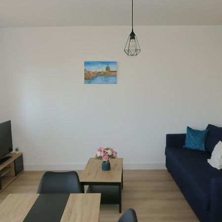Appartement Chaleureux Et Elegant En Residence. Labastidette Kültér fotó